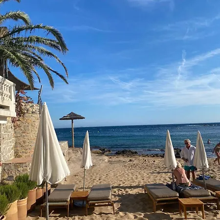 Lumineux Au Centre Historique, * Hyères